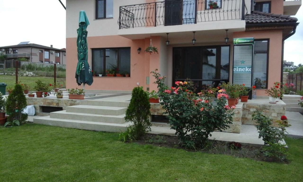 Hotel Vila "Livia" à Techirghiol Extérieur photo